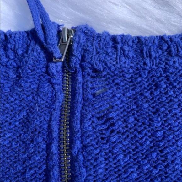 H&M Royal Blue Knit Zip Sweater Size Small Knitted - Picture 6 of 7